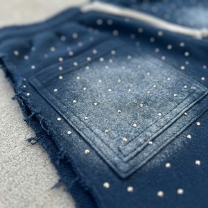 Shorts de survêtement pour hommes en gros, ornés de strass scintillants, coupe oversize, avec cordon de serrage, style streetwear décontracté, bas de tenue mode estivale - Product Image 3