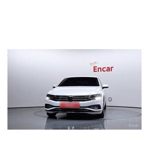 Para Volkswagen Passat 2.0 TDI Premium, abril de 2021, 76,654 km, Diésel, Asientos de Cuero, Volante a la Izquierda, Cámara Trasera - Product Image 3