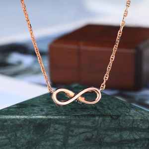 Collier en agate mousse infinie et moissanite, pendentif gravé en forme de feuille, or blanc, bijoux fins de luxe pour femmes, OEM ODM - Product Image 1