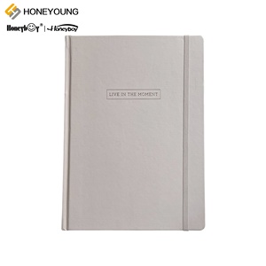 Pagine a righe taccuino con copertina rigida minimalista con Live nel momento <span class=keywords><strong>Motto</strong></span> e copertina rosa - Product Image 1