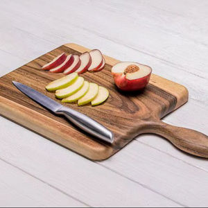 Tabla de servir rectangular de madera maciza de 1.3 cm de grosor, fácil de limpiar, con mango de madera para cuchillo - Product Image 1