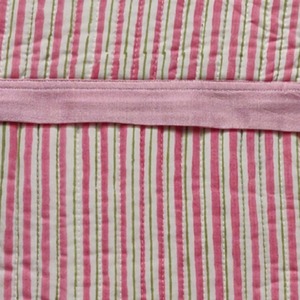 Funda Protectora para Portátil Acolchada, Ecológica, Duradera, Hecha a Mano en Jaipur, con Estampado Artesanal, de Algodón, con Cierre y Múltiples Bolsillos - Product Image 2