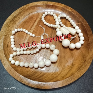 Collar o joyería de hueso de búfalo. Se utilizan frecuentemente para expresar estéticas únicas, góticas o naturales. por M.I.G. EXPORTACIONES. - Product Image 3