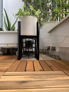 Dalles de terrasse modernes en acacia de 12 mm d'épaisseur, 6 lattes, couleur naturelle, design lisse, style extérieur, surface bicolore, garantie 3 ans - Product Image 3