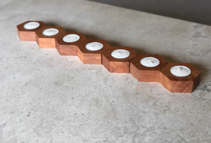 เชิงเทียนไม้ขัดเงาทำมือระดับพรีเมียม ดีไซน์เรขาคณิต โคมไฟโลหะสีเงิน ของตกแต่งบ้าน ที่ใส่เทียนไม้ - Product Image 5