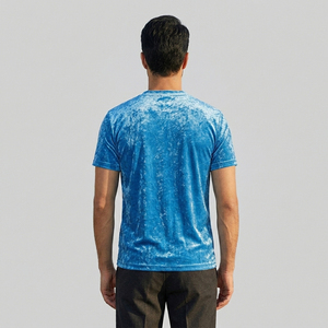 เสื้อยืดกำมะหยี่สีน้ำเงิน OEM เสื้อยืดลำลองแขนสั้นสำหรับผู้ชาย เสื้อยืดกำมะหยี่แฟชั่นสไตล์สตรีทสำหรับฤดูร้อน เสื้อยืดกำมะหยี่ผู้ชาย - Product Image 2