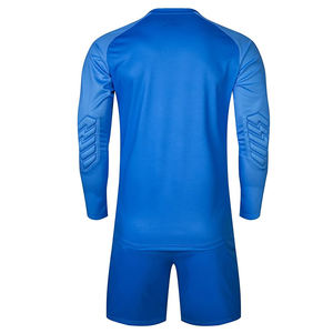 Tenues de football au design unique, prix abordable, couleur et taille personnalisées, uniformes de football de haute qualité - Product Image 5