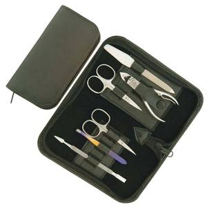 Juego de Pedicura Profesional de 6 Piezas de Acero Inoxidable, Cortaúñas 5 en 1, Tijeras para Cutículas, Pinzas, Estuche de Estilo Clásico - Product Image 2