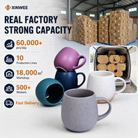 Set Mug Keramik Berbintik Kustom Berbagai Gaya OEM Mug Kopi Keramik Label Pribadi Mug Keramik Grosir Set Mug Keramik