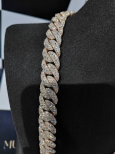 Upgrade any jewelry collection with this premium 925 Sterling <b>Silver</b> VVS Moissanite Cuban Link <b>Chain</b>, crafted with precision and - Product Image 3