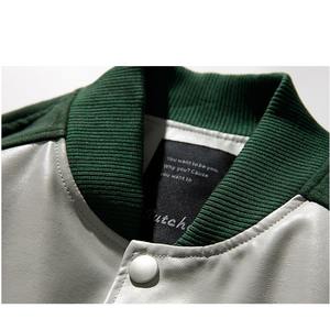 Chaqueta Varsity de Cuero Genuino para Hombre, Personalizada, con Letras Bordadas en Lana, Color Negro con Logos, Parches y Etiquetas Rojos - Product Image 6