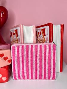 Sacs à monnaie perlés de style professionnel de luxe personnalisés avec fermeture éclair pour le jour du match – Pièces et accessoires de sacs tendance et spéciaux - Product Image 2