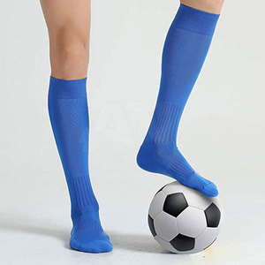 Chaussettes de football professionnelles unisexes, durables, respirantes, confortables, avec détail de bordure multicolore, séchage rapide, antidérapantes, performance hivernale - Product Image 4