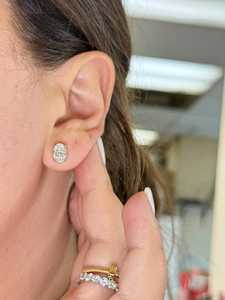 Boucles d'oreilles pour femmes les plus vendues en or 14 carats plaqué rhodium, diamant ovale de 4 carats cultivé en laboratoire, certifié IGI, design brillant, tendance - Product Image 3