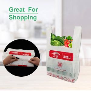 Bolsa de Camiseta de LDPE con Logotipo Personalizado, Asa Tipo Chaleco, Bolsa de Compras Desechable para Uso Comercial y Minorista - Product Image 5