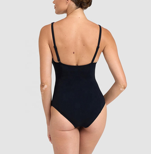 Maillot de bain une pièce sans dos en Spandex/Nylon respirant et écologique, avec armatures, personnalisable avec logo, pour femme, style tanga, vente en gros - Product Image 3