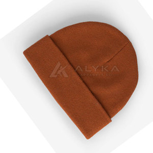 High Demand Premium Winter Beanie Hats Custom Logo 100% Acrylic Unisex Adjustable <b>Folded</b> Edge Silk <b>Screen</b> Printed - Product Image 3