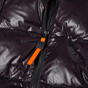 Chaqueta Clásica Acolchada para Hombre, Tallas Grandes, Diseño con Capucha, Características Ecológicas, Logotipo Frontal Personalizable, Tallas y Colores a Elección - Product Image 2