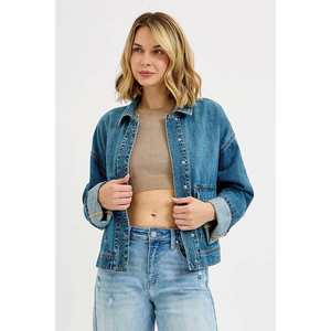 RISEN Veste en jean surdimensionnée à poches cargo pour femme avec manches à revers - Product Image 5