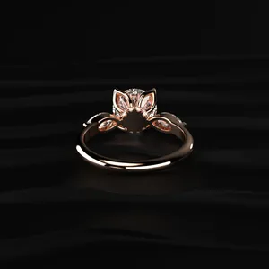 Bague solitaire florale ronde avec pierre marquise latérale, bague en diamant de laboratoire spéciale pour femmes, clarté D-E VVS-VS, certifiée IGI. - Product Image 4