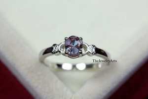 Bague en Alexandrite, pierre de naissance de juin, coupe ovale, pierre précieuse changeante de couleur, argent sterling, bague de naissance de juin pour cadeau - Product Image 5