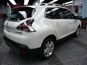 <span class=keywords><strong>Peugeot</strong></span> <span class=keywords><strong>3008</strong></span> <span class=keywords><strong>2016</strong></span> 1.6THP Automatica Usata Edizione Classica - Product Image 5