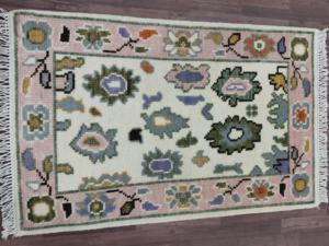 Alfombra de Diseño Nuevo Tejida a Mano con Motivos Florales Rosas |   Alfombra pequeña hecha a mano de lana inspirada en Oushak | Alfombra Decorativa Vintage para Sala de Estar - Product Image 5