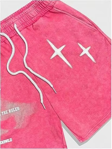 Shorts streetwear rose délavé pour homme |   Shorts en molleton de coton à imprimé graphique avec broderie |   Shorts de sport décontractés et robustes - Product Image 3