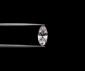 Par de Diamantes Cultivados en Laboratorio con Corte Ovalado Alargado |   Certificado por IGI |   Color D |   Para la fabricación de joyas - Product Image 1