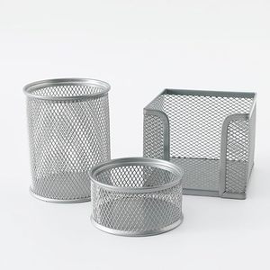 Organizador de Escritorio de Malla Metálica con Portaplumas, Bandeja para Bloc de Notas y Contenedor con Clip para Almacenamiento de Suministros de Oficina - Product Image 2