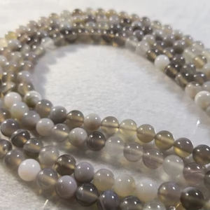 ลูกปัดหินอาเกตสีเทาลายเส้นแบบเต็มเม็ด รูปทรงกลมเรียบ สำหรับทำเครื่องประดับ - Product Image 1