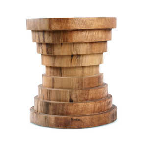 Table d'appoint/tabouret de luxe moderne en teck massif, écologique et durable, avec texture sculptée à la main, pour l'hôtellerie haut de gamme - Product Image 3