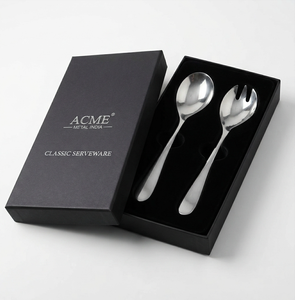 Cuchara para ensalada de acero inoxidable plateado brillante clásico, resistente al óxido, perfecta para eventos, restaurantes, hoteles y resorts. - Product Image 4