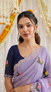 Sari de Seda Bordado con Flores Moradas Elegante de AARA Fashion para Mujer, Estilo Indio-Pakistaní, Largo hasta el Suelo, Corte Regular, para Bodas - Product Image 5