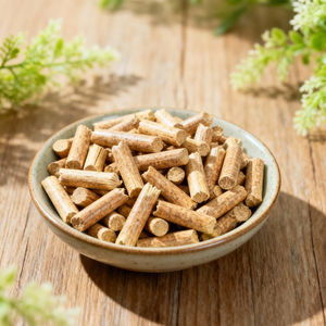 Pellets de madera de pino para sistemas de calefacción de biomasa renovable, calderas industriales de vapor, líneas de secado agrícola y soluciones de confort. - Product Image 1