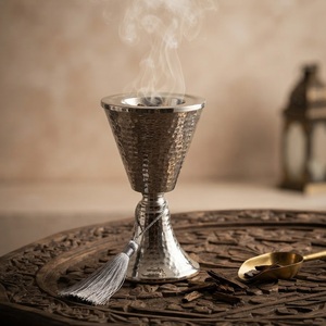 Arabic Incense Burner Luxury Bakhoor Burner Metal <b>Oud</b> Censer With Tassel Middle East Ramadan Home Decor Aromatherapy <b>Diffuser</b> - Product Image 3
