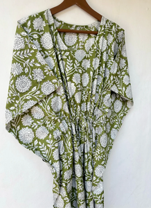 Vestido Kaftán Casual de Verano sin Mangas con Estampado Floral Tropical Digital, de Algodón, para Mujer, Islas del Pacífico Asiático, Disponible en 10 Tallas - Product Image 6