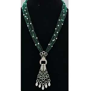 Collier pendentif de créateur de qualité supérieure Radiant avec perles pour femmes, bijoux tendance pour mariage - Product Image 2