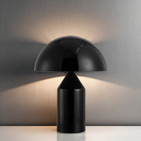 Lampe de table en métal unique de style européen du milieu du siècle, design moderne, artisanale, en forme de champignon doré, esthétique Wabi Sabi, écologique, AC