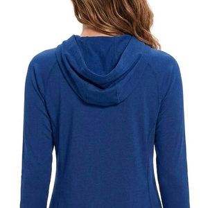 Sweat à capuche bleu uni pour femme, respirant, UPF 50, polyester, manches longues, pour activités de plein air - Product Image 6
