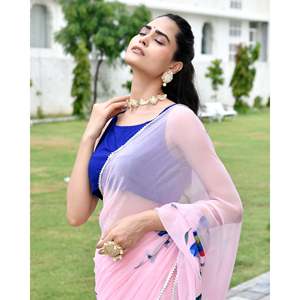 ผ้าซารีสีชมพูหรูหรา ลายเพ้นท์มือสไตล์ชาติพันธุ์ ผ้าจอร์เจตต์ชีฟอง สำหรับงานแต่งงานอินเดีย ชุดสำหรับงานปาร์ตี้ ผู้หญิง พร้อมเสื้อคลุม ใส่ได้ทุกฤดู - Product Image 4