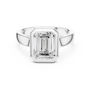 Bague solitaire en diamant de laboratoire taille émeraude 2 carats 9x7mm, sertissage clos, tige conique fendue, bijoux de fiançailles modernes - Product Image 2