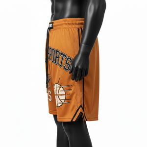 Pantalones Cortos de Baloncesto de Malla de Poliéster Premium de 180 GSM, Color Naranja Óxido, con Parche de Chenilla, Etiqueta Tejida y Panel de Rayas - Product Image 3