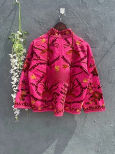 Chaqueta de Invierno de Manga Larga para Mujer, Hecha a Mano, Color Rosa Rani, Mezcla de Algodón Premium, Estilo Bohemio, Estética Gitana - Product Image 3