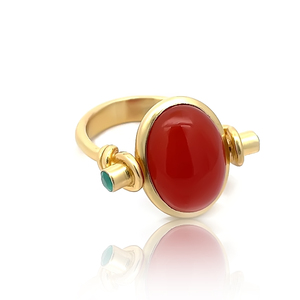 Bague classique en argent sterling plaqué or avec serti clos en corail rouge ovale, faite à la main et personnalisée - Product Image 1