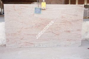 Plan de travail en granit Ghibli Gold, surface en pierre naturelle polie pour cuisine et salle de bain, élégant, moderne, pour une utilisation intérieure. - Product Image 2