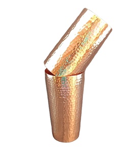 Ensemble de verres à eau en cuivre pur, fabriqués à la main, martelés à la main, pour les bienfaits pour la santé - Product Image 1