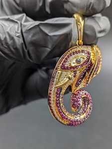 Pendentif Éléphant en Argent 925 avec Moissanite, Rubis et Diamants Micro-Pavés, Charme Religieux Hindou, Cadeau Unisexe - Product Image 1