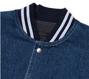 Veste universitaire pour homme en denim avec manches en laine et patchs brodés en chenille - Product Image 1