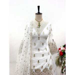 Conjunto de Top-Lehenga de Talla XL para Fiesta de Diseñador con Dupatta - Product Image 6